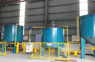 Phân xưởng tái chế dầu nhớt thải
